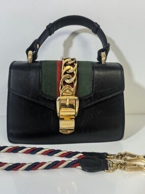 Gucci Black mini Sylvia Leather Top Handle Bag